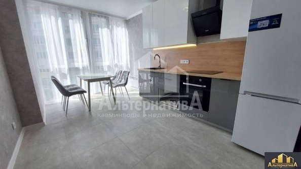 
   Продам 1-комнатную, 42.9 м², Окопная ул

. Фото 1.