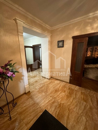
   Продам 2-комнатную, 92 м², Кирова ул

. Фото 4.