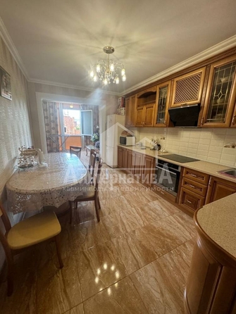 
  Продается 2-комн. квартира, 92 м², Кирова ул
. Фото 1.