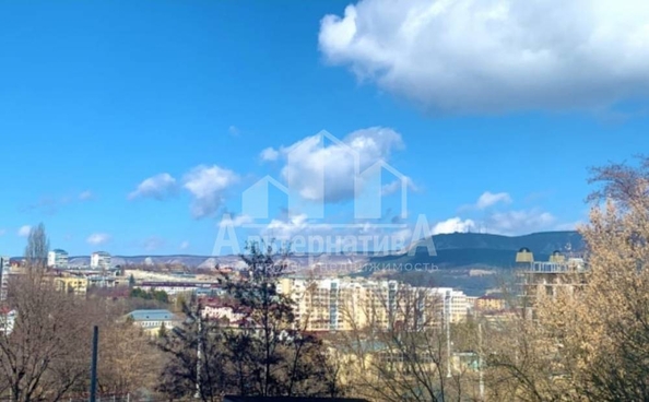 
  Продается 2-комн. квартира, 92 м², Кирова ул
. Фото 12.
