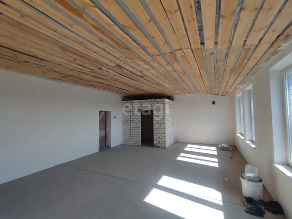 
  Продается 4-комн. квартира 105 м². Фото 1.