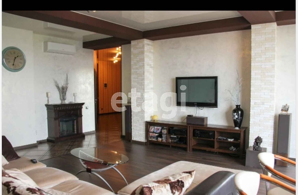 
  Продается 4-комн. квартира 172 м². Фото 1.