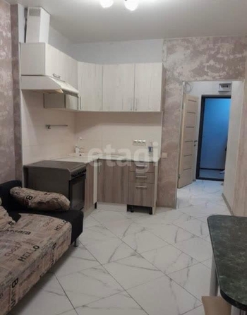 
   Продам 1-комнатную, 38 м², Чапаева ул, 4/1в

. Фото 1.
