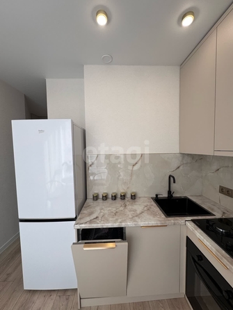 
  Продается 1-комн. квартира, 35 м², Тухачевского ул, д. 33к2
. Фото 4.