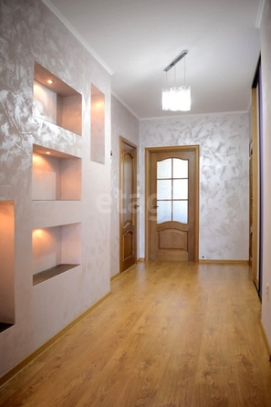 
   Продам 2-комнатную, 78 м², Пирогова ул, 38б

. Фото 2.