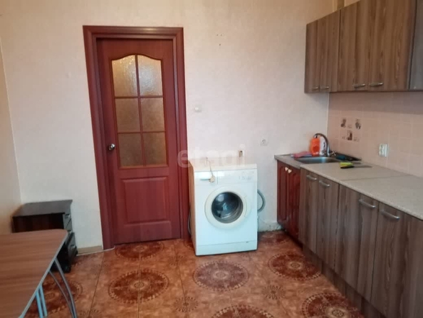 
   Продам 1-комнатную, 38 м², Серова ул, 486/3

. Фото 3.