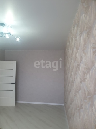 
  Продается 2-комн. квартира, 56 м², Южный обход ул, д. 1/1
. Фото 9.