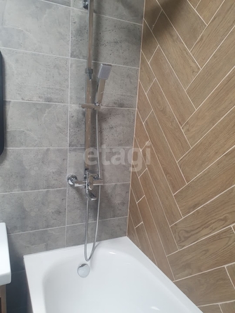 
  Продается 2-комн. квартира, 56 м², Южный обход ул, д. 1/1
. Фото 14.