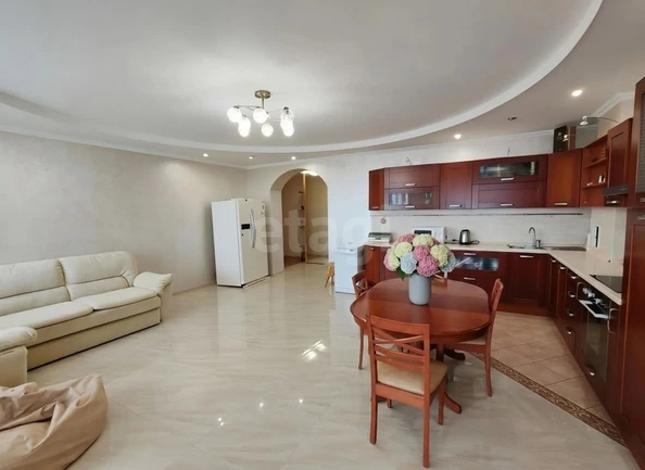 
  Продается 4-комн. квартира 140 м². Фото 5.