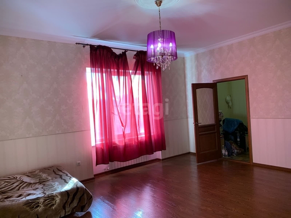 
  Продается 4-комн. квартира 235.9 м². Фото 8.