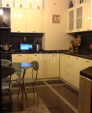 
  Продается 3-комн. квартира 93.2 м². Фото 1.