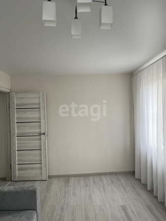
   Продам 2-комнатную, 43 м², Серова ул, 7

. Фото 6.