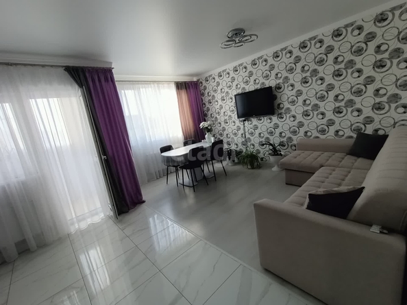 
   Продам 3-комнатную, 75 м², Чапаева ул, 4б/1

. Фото 3.