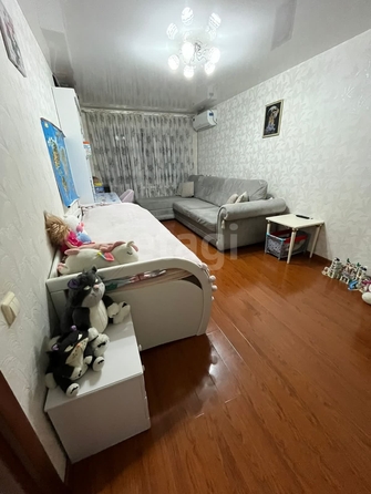
   Продам 1-комнатную, 45.2 м², Серова ул, 472/4

. Фото 3.