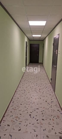 
   Продам 1-комнатную, 32 м², Фестивальный проезд, 1/2

. Фото 2.