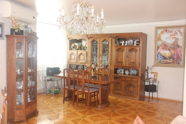 
  Продается 3-комн. квартира 110 м². Фото 1.