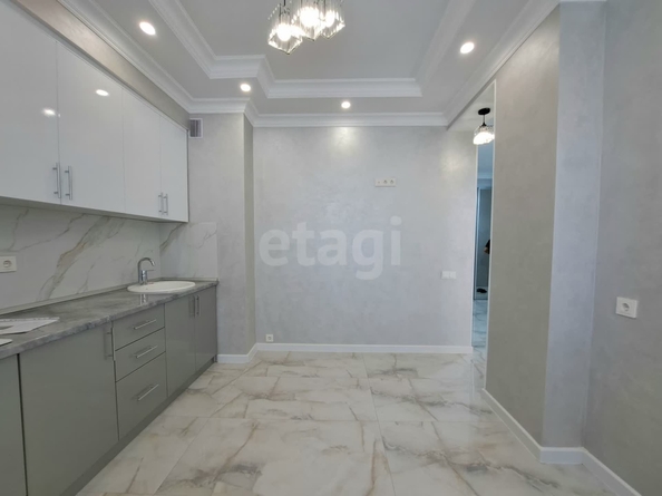 
  Продается 2-комн. квартира, 49.5 м², Матрёны Наздрачёвой ул, д. 7
. Фото 3.