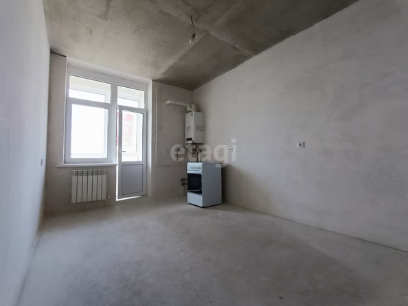 
  Продается 2-комн. квартира, 62.1 м², Николая Голодникова ул, д. 4
. Фото 2.