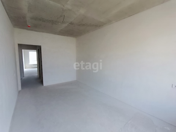 
  Продается 2-комн. квартира, 62.1 м², Николая Голодникова ул, д. 4
. Фото 7.