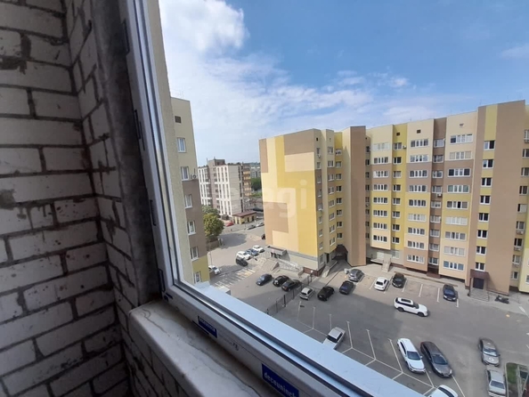 
   Продам 1-комнатную, 35.1 м², Чапаева ул, 4/1а

. Фото 3.
