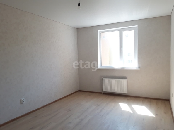 
   Продам 2-комнатную, 54.1 м², Чапаева ул, 4/1а

. Фото 11.
