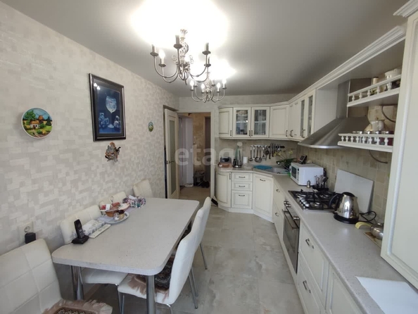 
  Продается 4-комн. квартира, 90 м², Маршала Жукова ул, д. 30
. Фото 8.