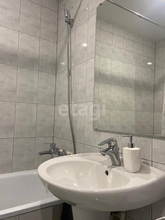 
  Сдам в аренду 1-комнатную квартиру, 38 м², Ставрополь

. Фото 3.