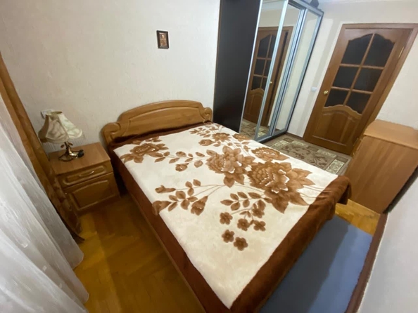 
  Продается 3-комн. квартира, 59.3 м², Доваторцев ул, д. 15
. Фото 8.