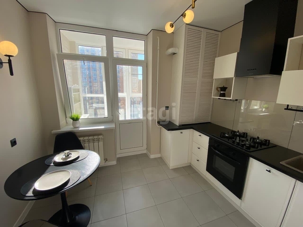 
   Продам 1-комнатную, 30.4 м², Матрёны Наздрачёвой ул, 3/1

. Фото 10.