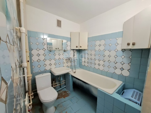 
   Продам 1-комнатную, 43 м², Юности пр-кт, 20

. Фото 15.
