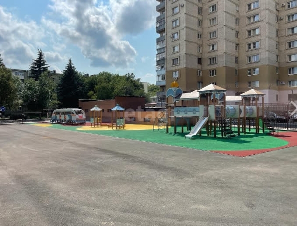 
  Сдам в аренду 1-комнатную квартиру, 45 м², Ставрополь

. Фото 13.