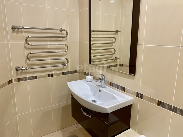 
   Продам 2-комнатную, 58 м², Маяковского ул, 15

. Фото 32.