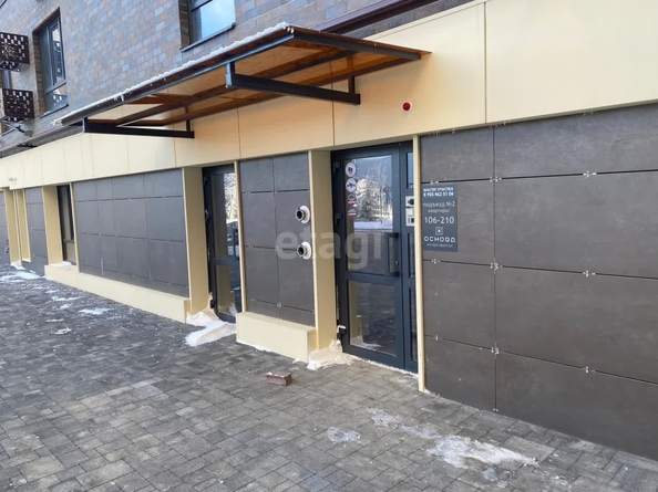 
   Продам 2-комнатную, 61.7 м², Николая Голодникова ул, 7к3

. Фото 2.