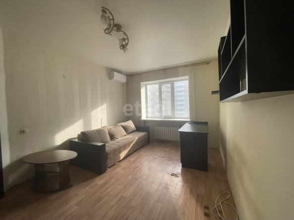 
   Продам 1-комнатную, 35 м², Доваторцев ул, 86/1

. Фото 5.