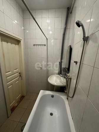 
   Продам 2-комнатную, 48.2 м², Энгельса проезд, 13

. Фото 25.