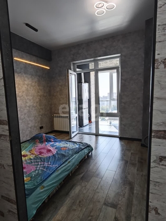 
   Продам 1-комнатную, 42 м², Пирогова ул, 5/3

. Фото 1.