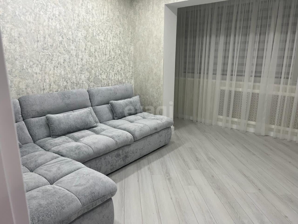 
  Продается 3-комн. квартира, 130 м², Менделеева пер, д. 4
. Фото 1.