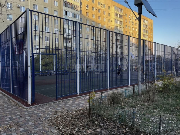 
   Продам 2-комнатную, 69.2 м², Чехова ул, 49

. Фото 25.