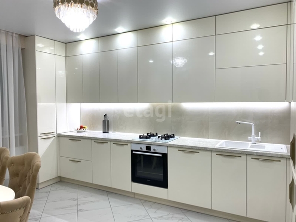 
   Продам 4-комнатную, 99 м², Рогожникова ул, 23/1

. Фото 3.