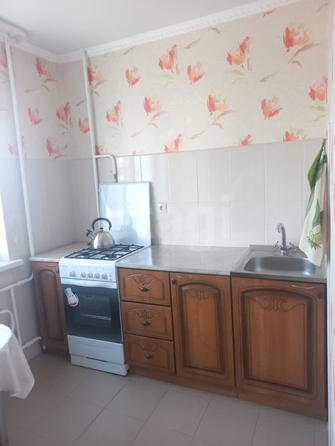 
   Продам 1-комнатную, 40 м², Юности пр-кт, 32

. Фото 1.