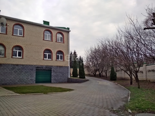 
   Продам дом, 1500 м², Ставрополь

. Фото 5.