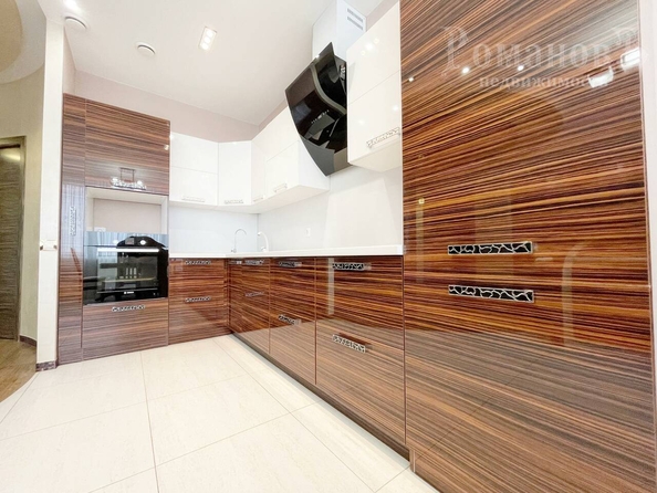 
   Продам 3-комнатную, 107.8 м², Пржевальского ул, 12

. Фото 10.