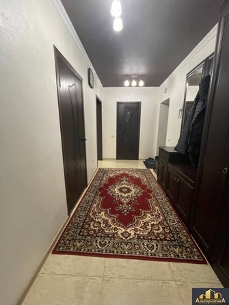 
  Продается 2-комн. квартира, 69 м², Цветочная ул
. Фото 7.