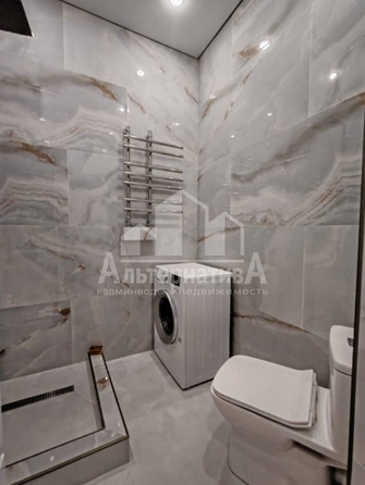 
  Продается 2-комн. квартира, 70.2 м², Октябрьская ул
. Фото 3.