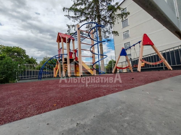 
  Продается 2-комн. квартира, 70.2 м², Октябрьская ул
. Фото 4.