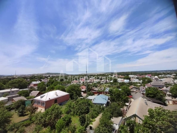 
  Продается 2-комн. квартира, 70.2 м², Октябрьская ул
. Фото 10.