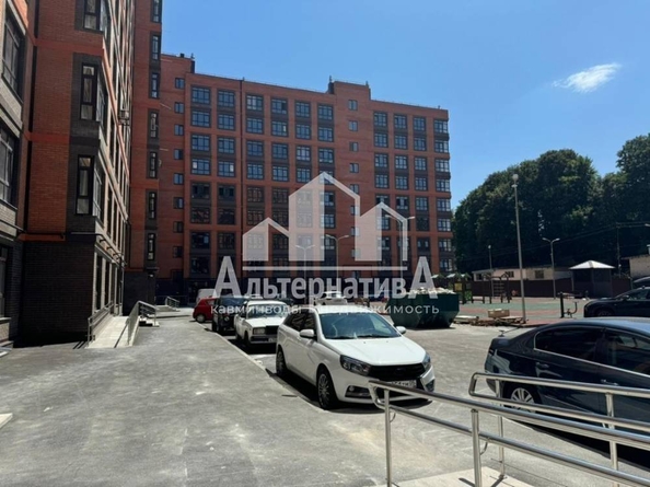 
  Сдается 1-комн. квартира, 37 м², 40 лет Октября ул
. Фото 1.