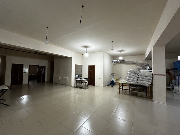 
  Продается производственное помещение, 700 м², Липовая ул, д. 2Б
. Фото 4.