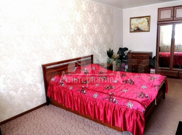 
  Продается 3-комн. квартира, 77.3 м², Школьный пер
. Фото 3.