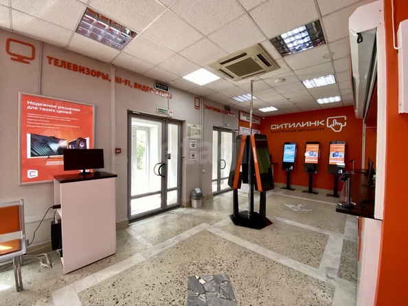 
  Продается торговая площадь, 355 м², Маршала Жукова ул, д. 42
. Фото 5.